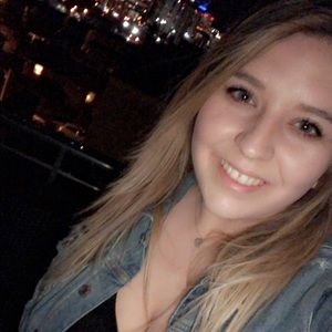 Meet your Posher, Larana